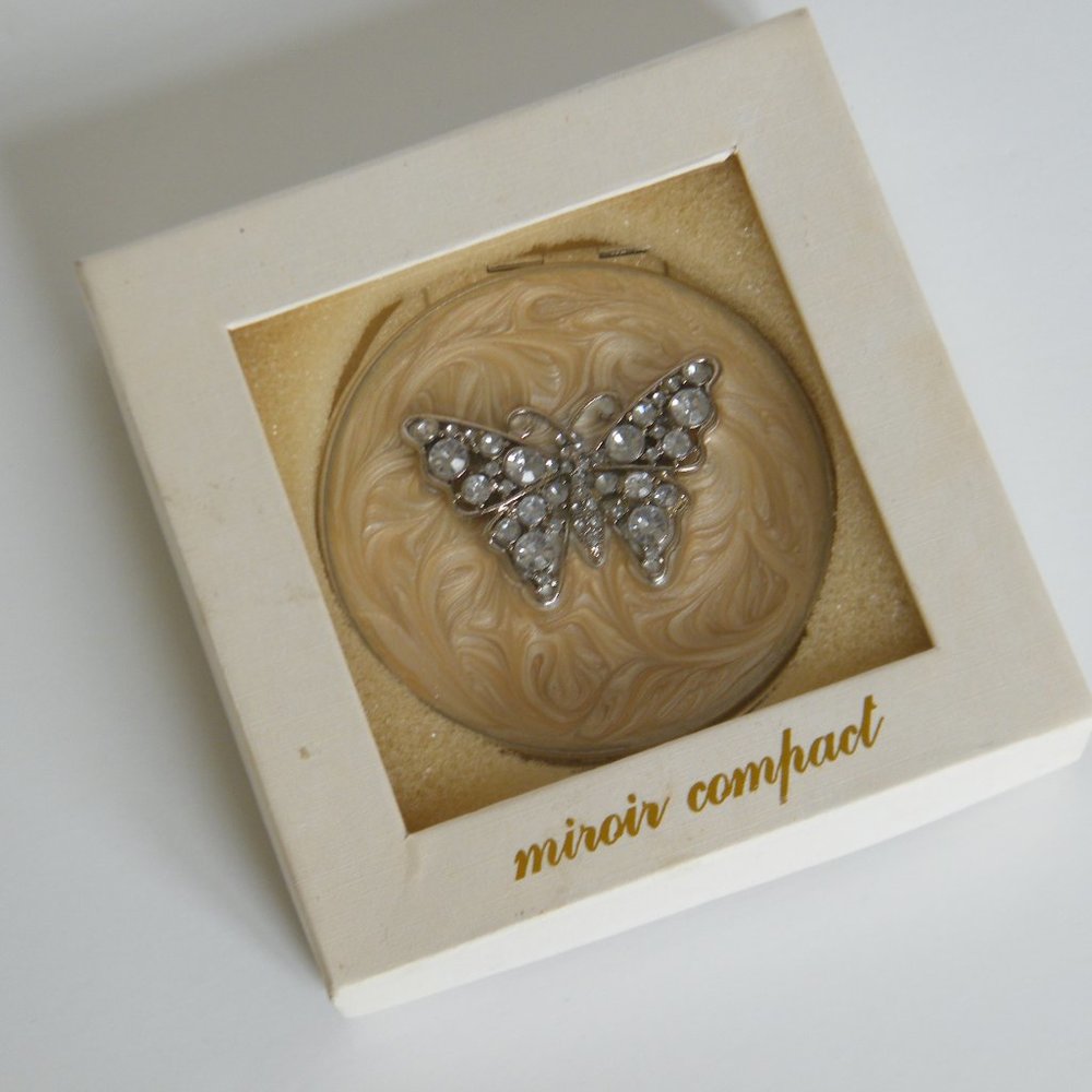 Vintage Compact Mirror in Original Box